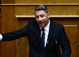 Ανδρουλάκης στη δευτερολογία του: Εκλογές τώρα, απατηλό όνειρο η τρίτη θητεία ΝΔ