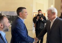 Στον δήμαρχο Ηρακλείου ο πρώην πρωθυπουργός Αλέξης Τσίπρας