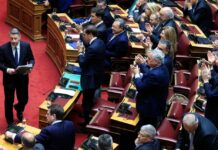 Αμφισβητούν τις δημοσκοπήσεις στο ΠΑΣΟΚ, μετωπική με τους δημοσκόπους -Η αγωνία για το κόμμα Τσίπρα