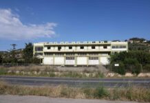 Αυτοψία της Πολεοδομίας στα κτήρια των Αθανάτων – Πρόστιμο 180.000 ευρώ και αναμονή για τις αποφάσεις του Υπουργείου