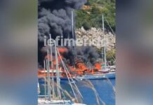 Συναγερμός στο λιμάνι των Παξών: Τουριστικά σκάφη τυλίχθηκαν στις φλόγες