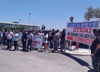 ΒΟΑΚ: Χάος στην Κρήτη με τα τουριστικά λεωφορεία – «Κινδυνεύει η εικόνα του κρητικού τουρισμού»