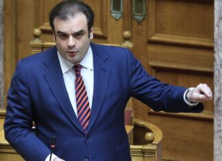 Πιερρακάκης από Βουλή: 100.000 δανειολήπτες θα δουν ραγδαία μείωση της δόσης του δανείου τους, άμεσα
