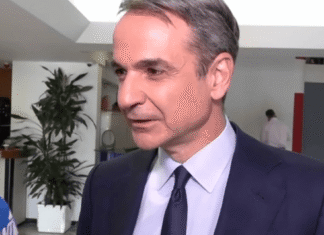 Μητσοτάκης: Εκλογές την άνοιξη με φουτεράκι -Τι είπε για τον γάμο του γιου του με τη Σάκκαρη