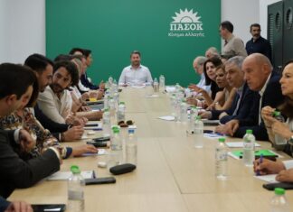 Συνεδριάζει το Πολιτικό Συμβούλιο του ΠΑΣΟΚ -Αποκλείει συνεργασία με ΝΔ και ΕΛΑΣ ο Ανδρουλάκης