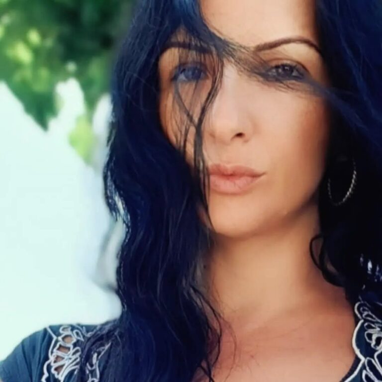 Η  ΔΕΕΠ (ΝΟΔΕ) Ηρακλείου της Νέας Δημοκρατίας εκφράζει τη βαθιά της θλίψη για τον ξαφνικό χαμό της δημοσιογράφου Μαρίας Αντωνογιαννάκη