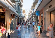 SOS από τους φορείς της Κρήτης: Ζητούν άμεση προστασία των πεζόδρομων
