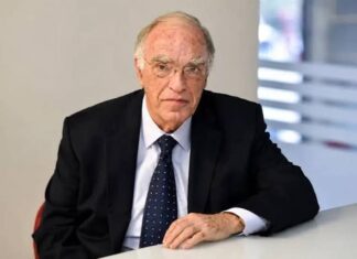 Πέθανε ο Βασίλης Λεβέντης σε ηλικία 75 ετών