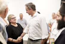 Μητσοτάκης: Δωρεάν ηλεκτρικά οχήματα για τους κατοίκους στο Αγαθονήσι και νέοι σταθμοί φόρτισης