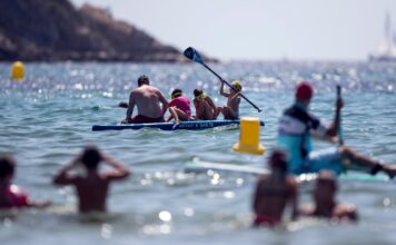 Καύσωνας: Η Μεσόγειος «βράζει» -Στους 33°C η θάλασσα στη Μαγιόρκα, «δεν μπορούμε ούτε να δροσιστούμε», λένε οι τουρίστες