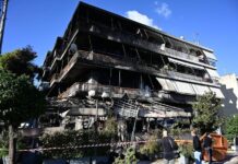 Κατεπείγουσα αυτοψία και έλεγχος στατικής επάρκειας για την πολυκατοικία στη Νέα Ιωνία που κάηκε χθες -Μεγάλες οι ζημιές από τη φωτιά