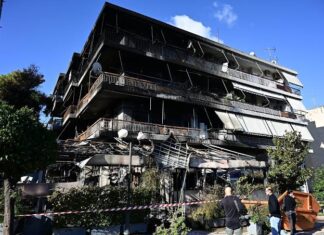 Κατεπείγουσα αυτοψία και έλεγχος στατικής επάρκειας για την πολυκατοικία στη Νέα Ιωνία που κάηκε χθες -Μεγάλες οι ζημιές από τη φωτιά