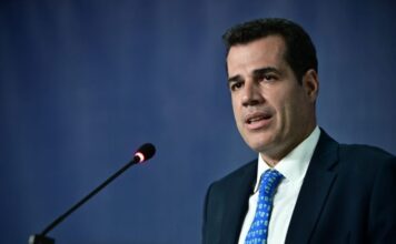 ΠΑΣΟΚ: Ο Πλεύρης γνώριζε τους γιατρούς του Μαζωνάκη από το 2012 – Ηταν μαζί στη διοίκηση σωματείου