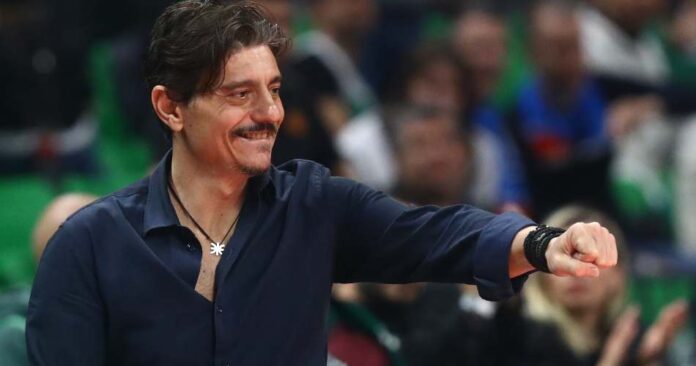 76728490-dimitris-giannakopoulos-panathinaikos