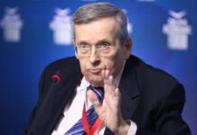 Μητσοτάκης: Δόθηκε το όνομα του Στ. Μάνου σε αίθουσα του υπουργείου Περιβάλλοντος