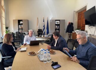 Συνάντηση του Δημάρχου Ηρακλείου με τους επικεφαλής των Δημοτικών παρατάξεων για το ιδιοκτησιακό καθεστώς και την αξιοποίηση της έκτασης του αεροδρόμιο «Νίκος Καζαντζάκης»