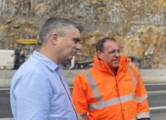 ΒΟΑΚ: Παραδόθηκαν τα πρώτα 10 χιλιόμετρα – Στην Κρήτη ο Χρήστος Δήμας για τον νέο δρόμο και το αεροδρόμιο Καστελλίου
